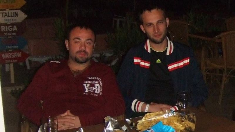 Rize’de arkadaşına kurşun yağdırdı