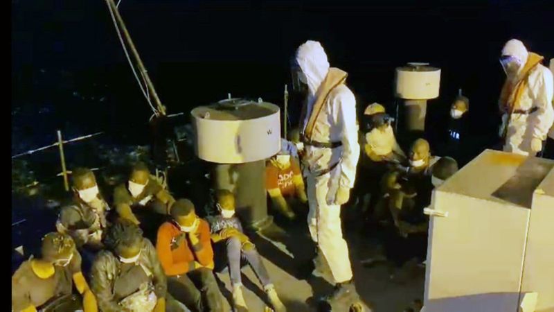 Muğla'da 32 düzensiz göçmen kurtarıldı