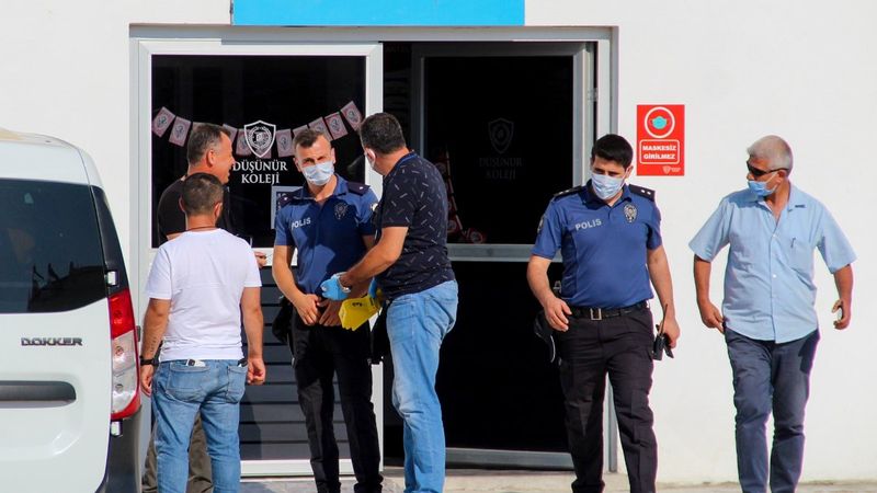 Antalya'da kolej sahibi ortakların tartışmasında kan aktı