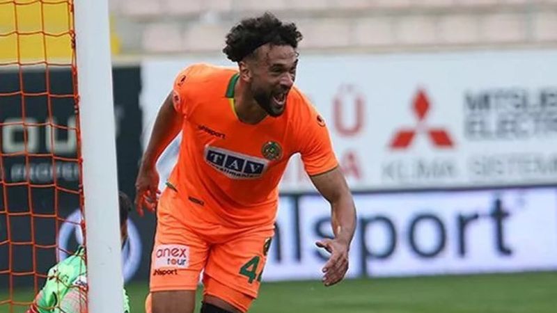 Fenerbahçe Steven Caulker ile anlaştı