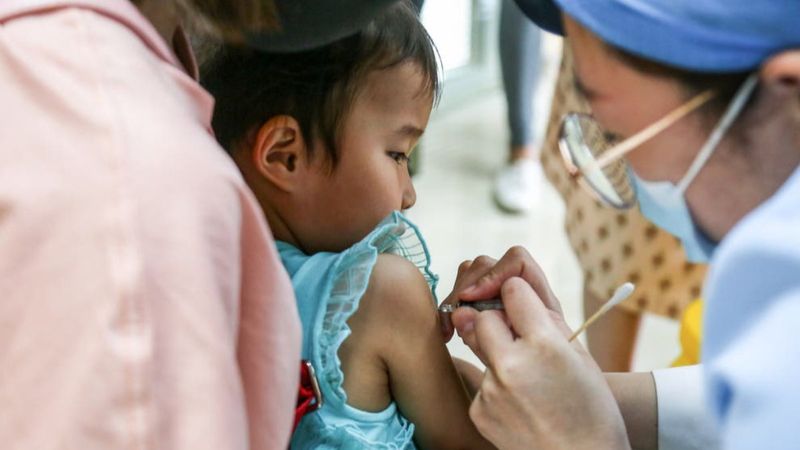 Sinovac'ın 3 yaşındaki çocuklarda etkili olduğu ortaya çıktı