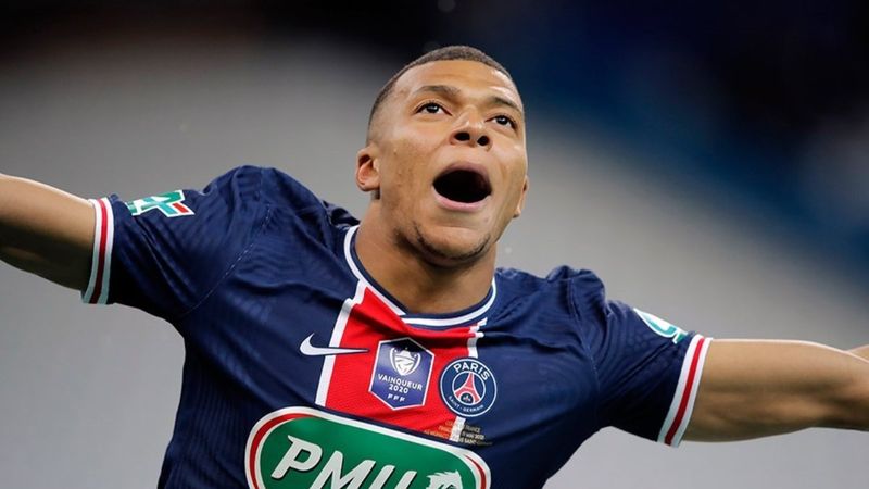 Kylian Mbappe PSG'de kalmak istemiyor