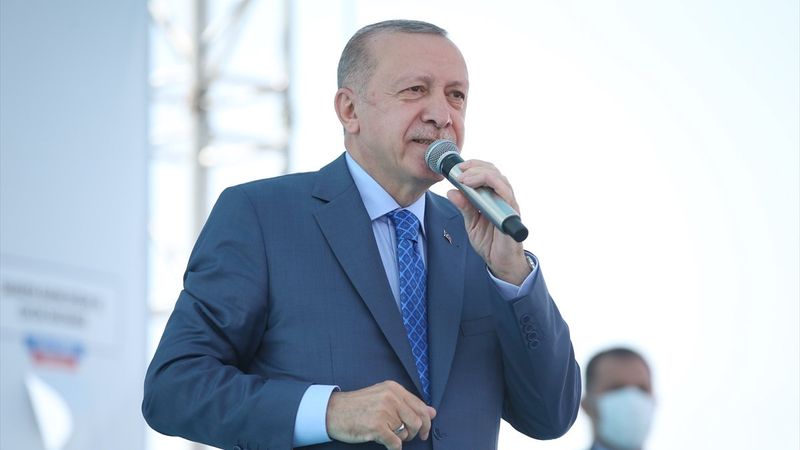 Cumhurbaşkanı Erdoğan’a Sakarya’da sevgi gösterisi