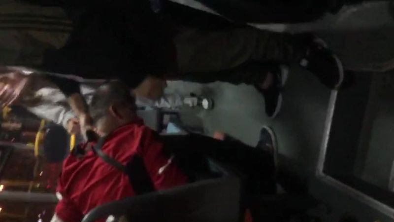 Kocaeli’de kadınlar, kendilerini taciz eden alkollü şahsı dövdü