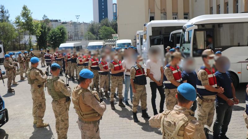 Diyarbakır'da narko-terör operasyonu: 73 gözaltı