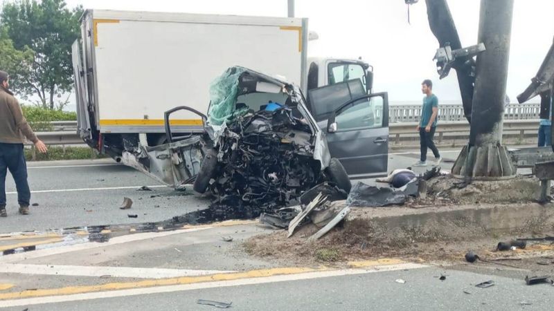 Trabzon'da otomobil kazası: 2 ölü, 4 yaralı
