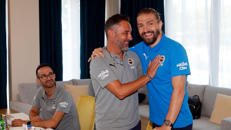 Caner Erkin'le Vitor Pereira'dan birlik beraberlik mesajı