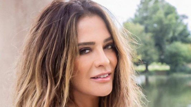 Anında silse de yakalandı! Reyhan Karaca'dan talihsiz photoshop... Takipçileri affetmedi!