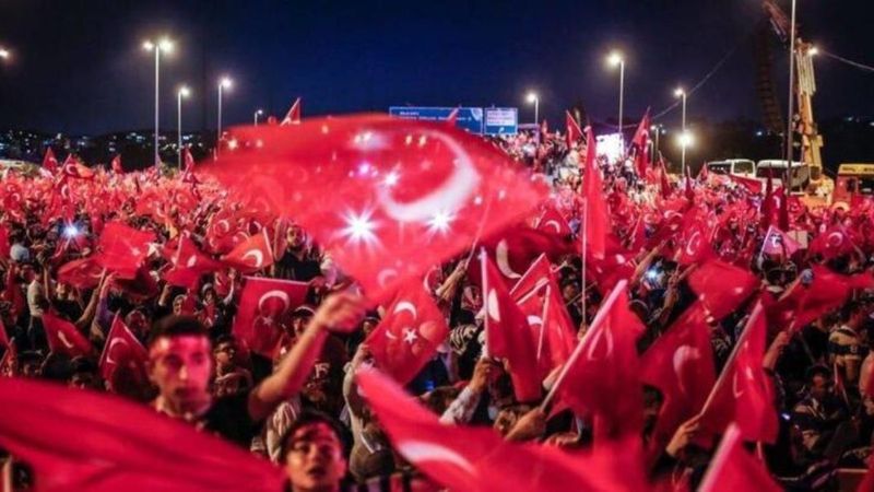 15 Temmuz'da sokağa çıkma yasağı olacak mı? Gözler 15 Temmuz kararlarında..