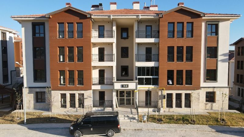 Elazığ'da deprem sonrası 15 bin kişilik konut inşa edildi