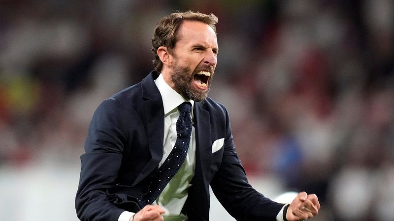 25 yıl önce penaltı kaçıran Southgate takımını finale çıkardı