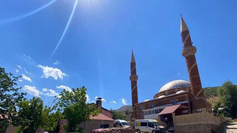 Muş'taki camiden Kürtçe ve Türkçe aşı anonsu yapıldı