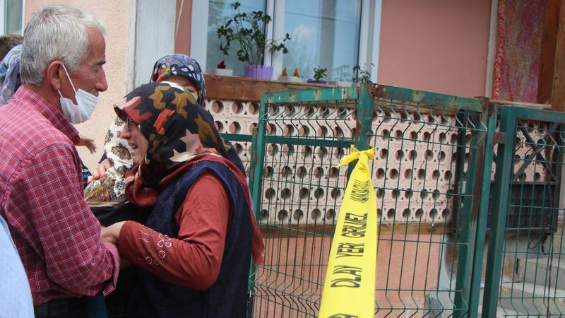 Bolu'da komşular arasındaki yol kavgası kanlı bitti