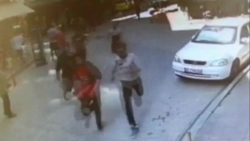 İstanbul’da Afganistanlı grup arasında bıçaklı kavga