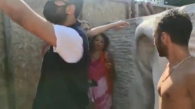 Türk bayrağını yırtan İranlı kadın tutuklandı