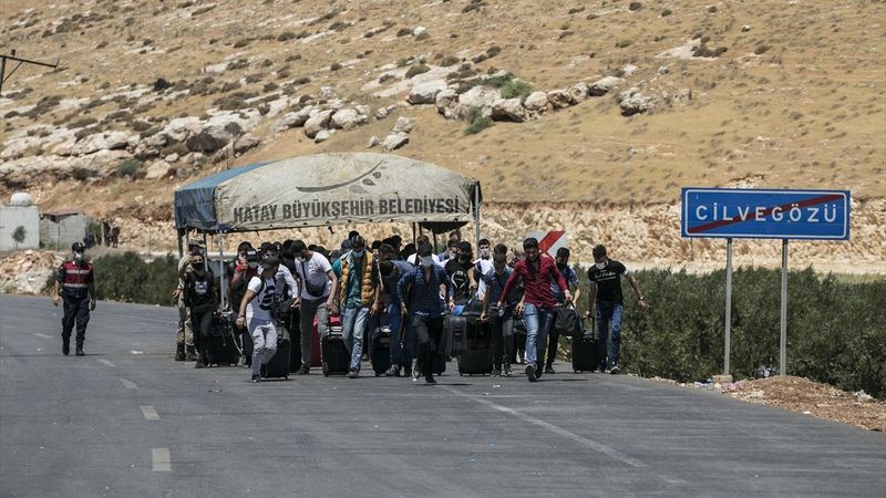 Suriyeliler, bayram öncesi ülkelerine gidiyor