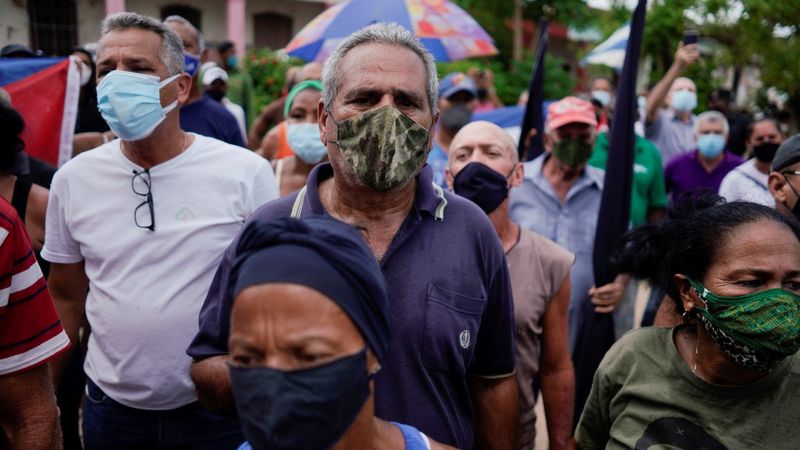 Küba yönetimi: Devrimi teslim etmeyeceğiz