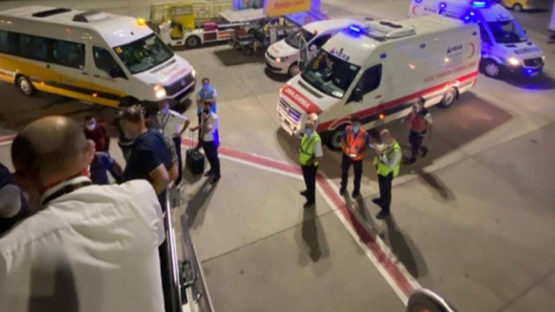 İstanbul-Trabzon seferinde gergin anlar: Pilot uçağı kaldırmadı