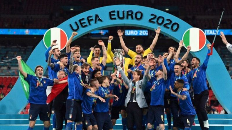 EURO 2020'nin en iyi 11'i