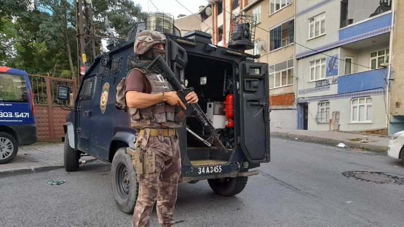 İstanbul’da uyuşturucu operasyonu: Çok sayıda gözaltı var