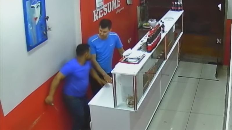 Zonguldak'ta yıllar önce husumet yaşadığı esnafı bıçakladı