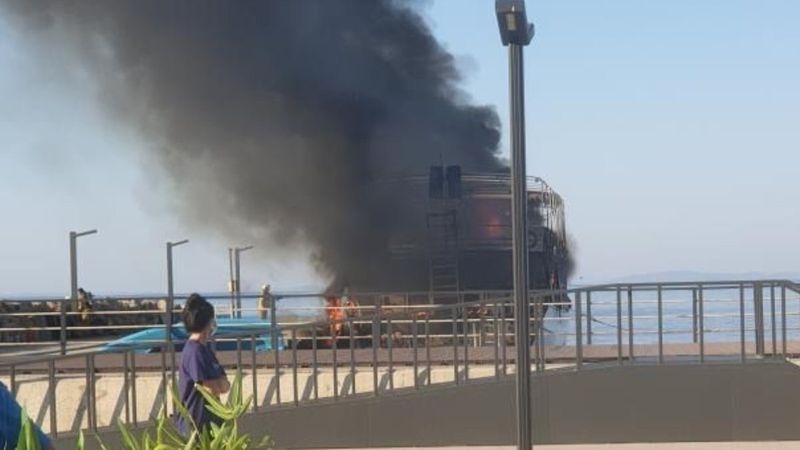 Balıkesir'de tur teknesinde yangın