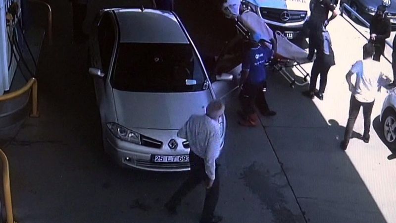 Erzurum'daki istasyonda kalp krizi geçiren sürücüye kalp masajı yapıldı