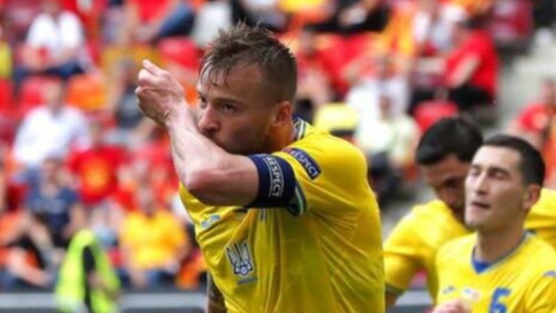 Fenerbahçe'de hedef Yarmolenko