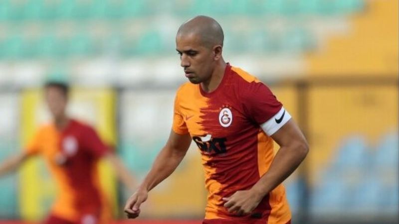 Feghouli: Uluslar Ligi'ni yeniden kazanana kadar bırakmam