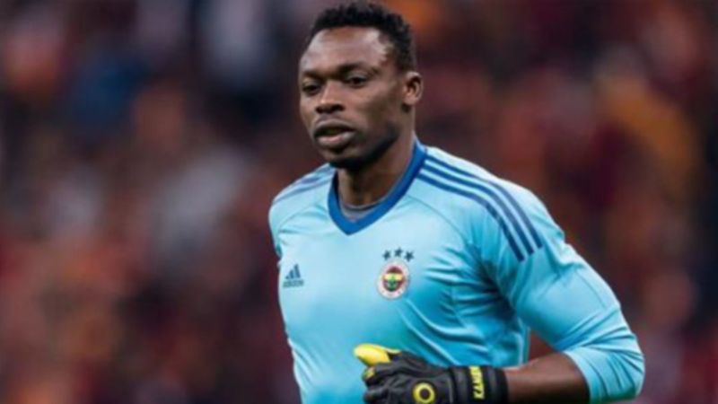 Carlos Kameni trafik kazası geçirdi