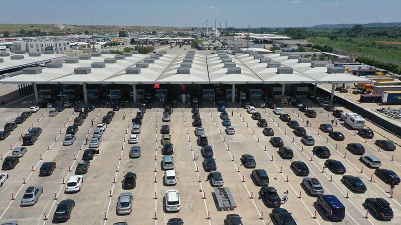 Gurbetçiler yurda geliyor