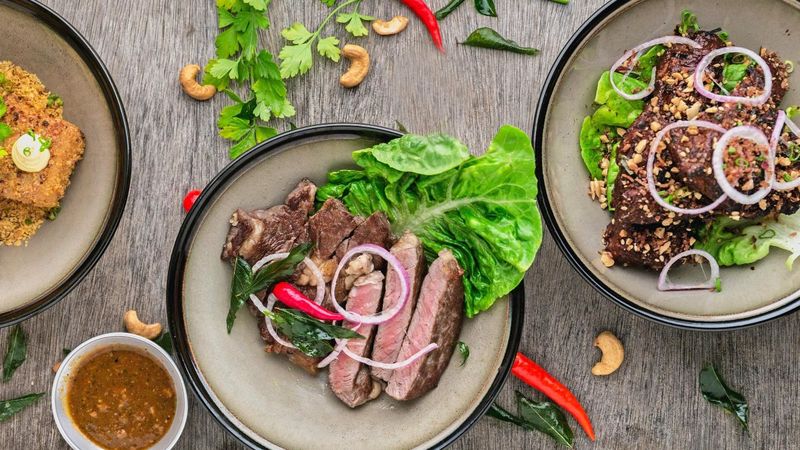 Et ile C vitamini içeren sebze ve salatalar tüketilmeli