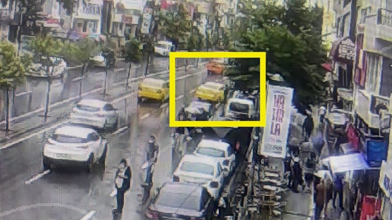 İstanbul'da turistlerin parasını çalan taksici yakalandı