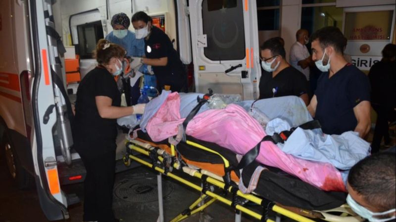 Samsun'da parkta ateş yakan şahıs yandı