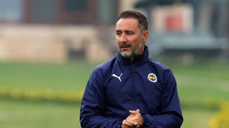 Fenerbahçe'de 4 futbolcu kadro dışı bırakıldı