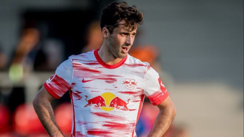 Marcelo Saracchi'nin çapraz bağları koptu