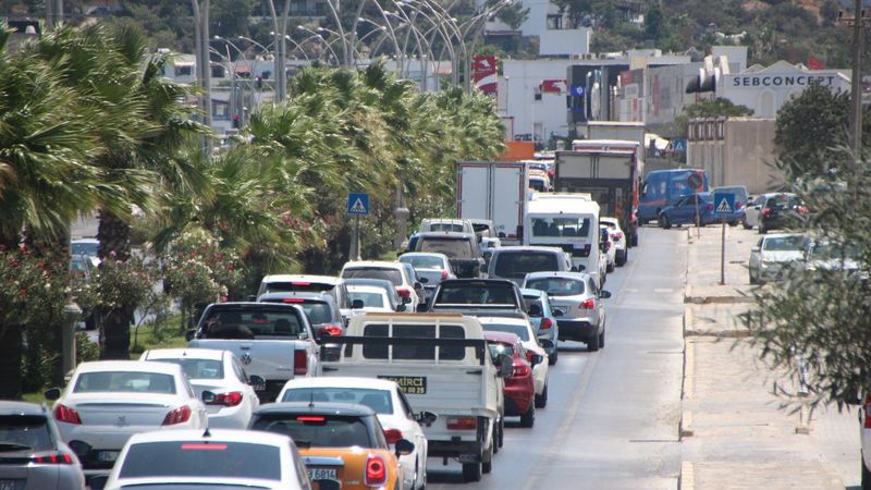 Tatil sonrası dönüş yolculuğuna çıkacakların dikkat etmesi gerekenler