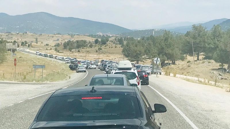 Denizli'de hatalı sollama kazaya sebep oldu: 4 yaralı