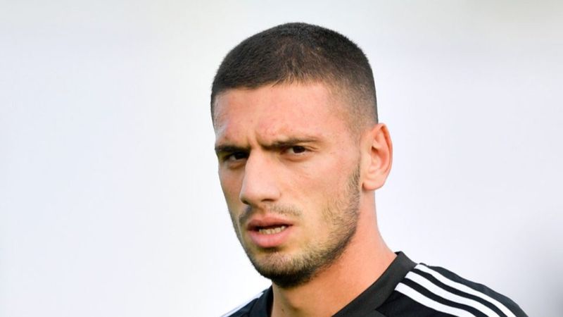 Borussia Dortmund, Merih Demiral'a talip oldu