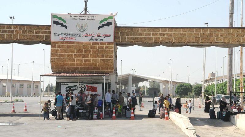 Suriyelilerin bayram sonrası Türkiye dönüşleri başladı