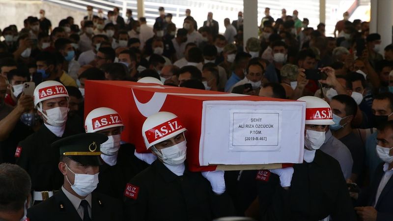 Kuzey Irak şehidi son yolculuğuna uğurlandı