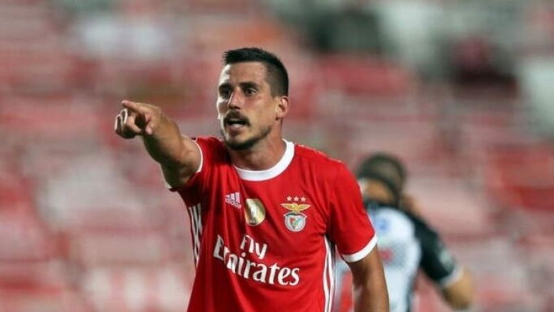Benfica, Galatasaray'a Gabriel'i önerdi