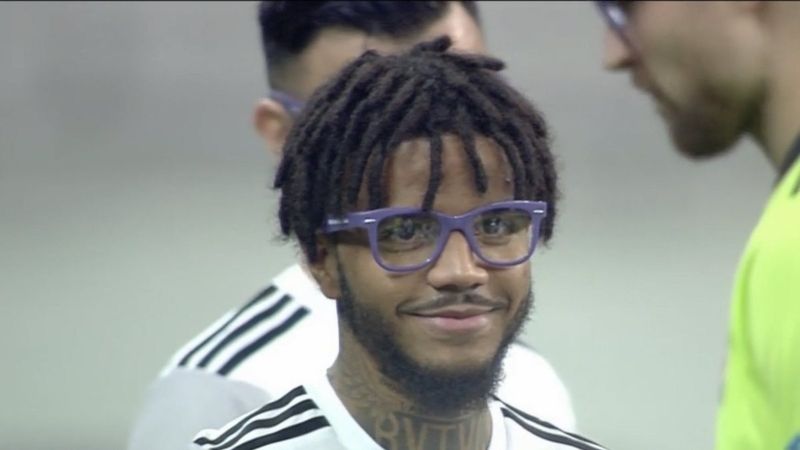 Beşiktaş'tan Valentin Rosier'e jest