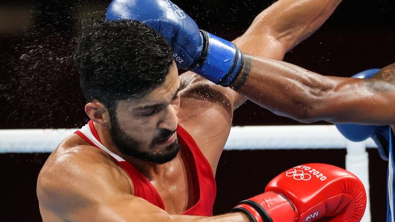 Tokyo 2020'de Bayram Malkan çeyrek finalde veda etti
