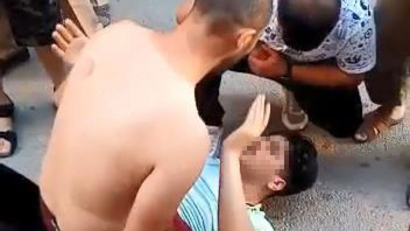 Bursa’da etek altından fotoğraf çekerken yakalandı