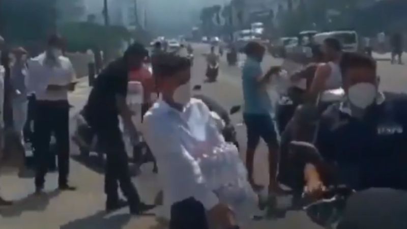 Türkiye'de yangınla mücadele: Vatandaşlar seferber oldu