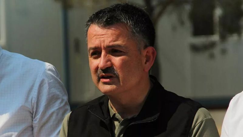 Bekir Pakdemirli, orman yangınlarıyla ilgili son durumu paylaştı