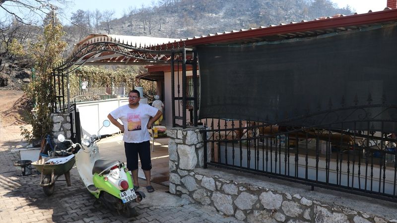 Marmaris'te evi yanmaktan kurtulan vatandaş, yaşadıklarını anlattı