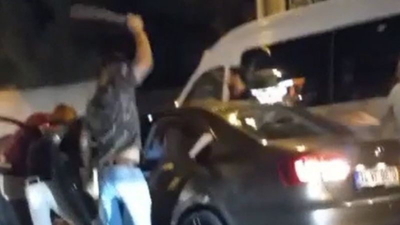 Sarıyer’de yol vermeyen sürücüye öldüresiye dayak