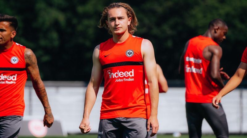 Ali Akman, Nijmegen'e kiralandı